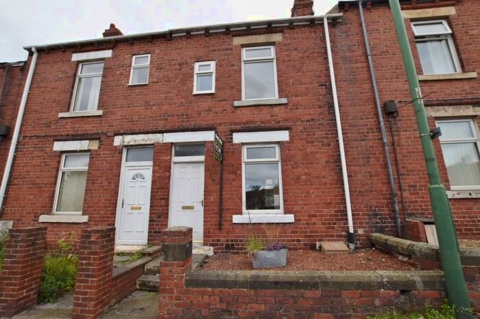 3 Bedroom Terraced House To Rent In Gordon Terrace, Shield Row, Stanley, DH9