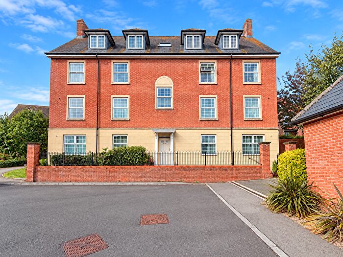 2 Bedroom Flat For Sale In The Gavel, Sturminster Newton, DT10