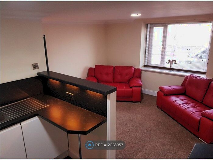 2 Bedroom Flat To Rent In Southesk Place, Ferryden, Montrose, DD10