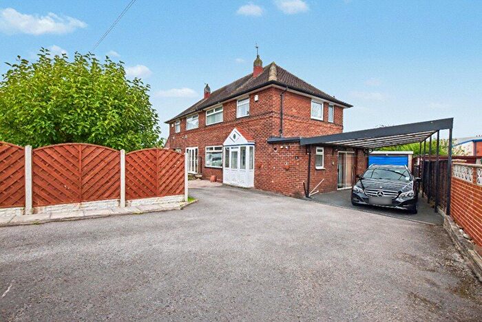 3 Bedroom Semi Detached House For Sale In Green Hill Road, Leeds, West Yorkshire, LS12