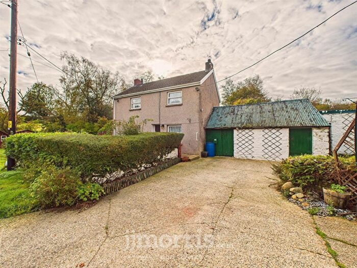 3 Bedroom Farm For Sale In Eglwyswrw, Crymych, SA41