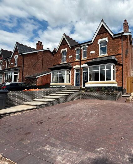 3 Bedroom Property To Rent In Upper Holland Road, Sutton Coldfield, B72