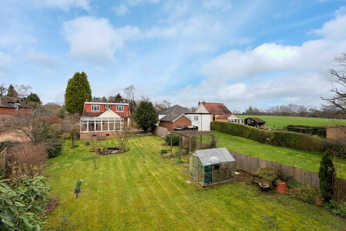 4 Bedroom Detached House For Sale In Newdigate, Dorking, RH5