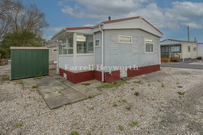 2 Bedroom Bungalow For Sale In Westcliffe Drive, Westgate, Morecambe, LA3