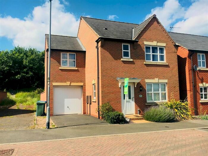 4 Bedroom Property To Rent In East Street, Warsop Vale, Mansfield, NG20