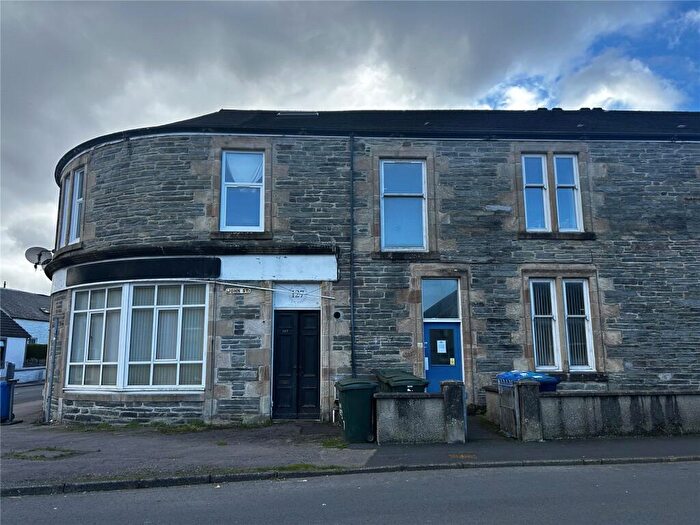 2 Bedroom Apartment For Sale In John Street, Dunoon, PA23
