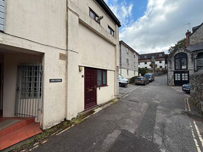 1 Bedroom Flat For Sale In Flat The Store, Penryn, Cornwall, TR10