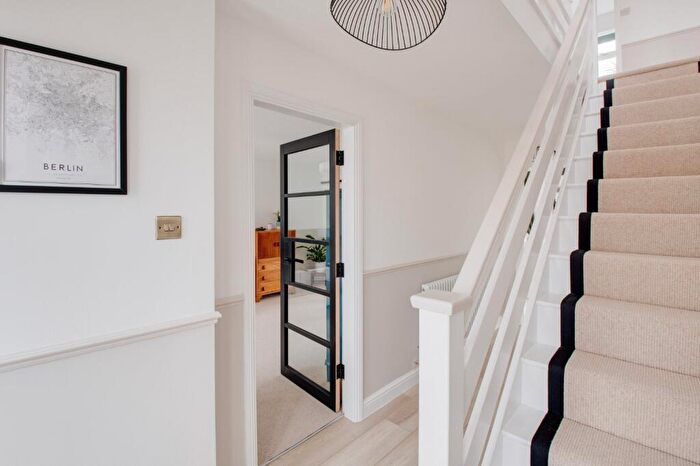 4 Bedroom Detached House For Sale In Newton Road, Bromsgrove, Worcestershire, B60