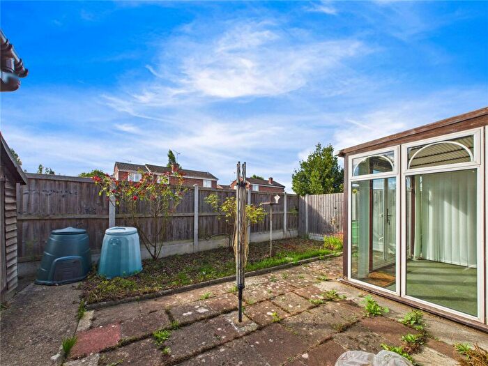 2 Bedroom Bungalow For Sale In Lea Close, Braintree, Essex, CM7