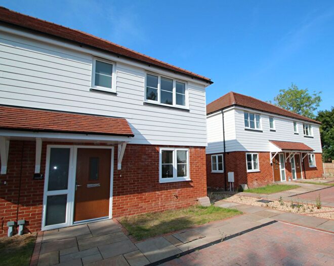 3 Bedroom Semi-Detached House For Sale In New Pond Road, Benenden, TN17