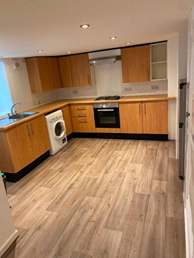 2 Bedroom Apartment To Rent In North Road East, Plymouth, Devon, PL4