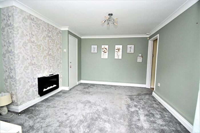1 Bedroom Maisonette To Rent In King Edward Road, Basildon, SS15