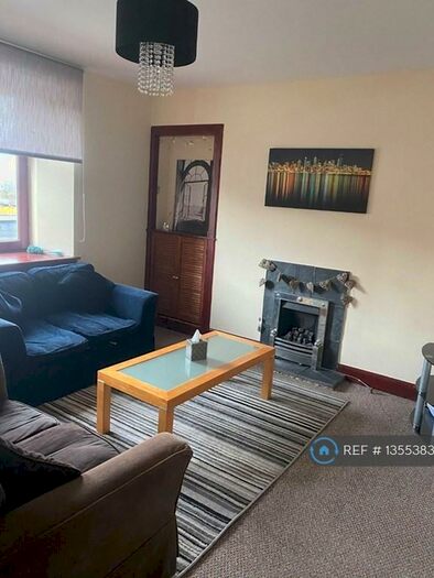 2 Bedroom Flat To Rent In Cowane Street, Stirling, FK8