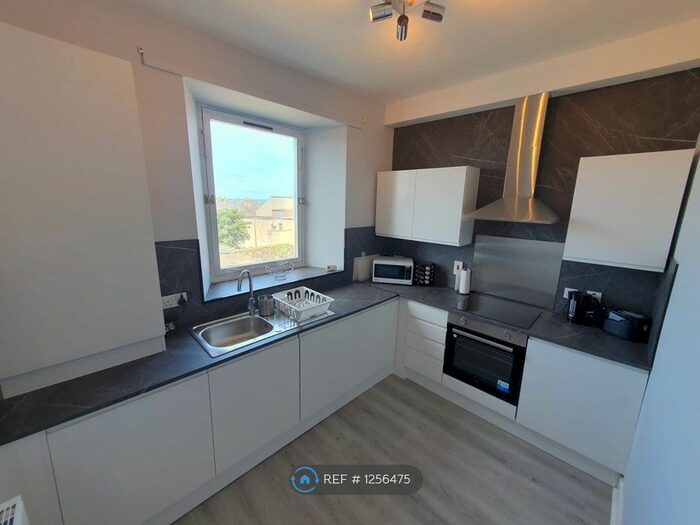 2 Bedroom Flat To Rent In High Street, Fraserburgh, AB43