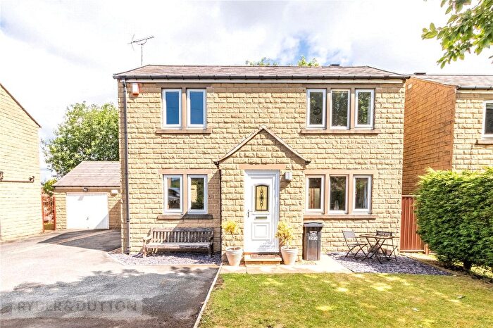 3 Bedroom Detached House For Sale In Lower Edge Road, Rastrick, Brighouse, West Yorkshire, HD6
