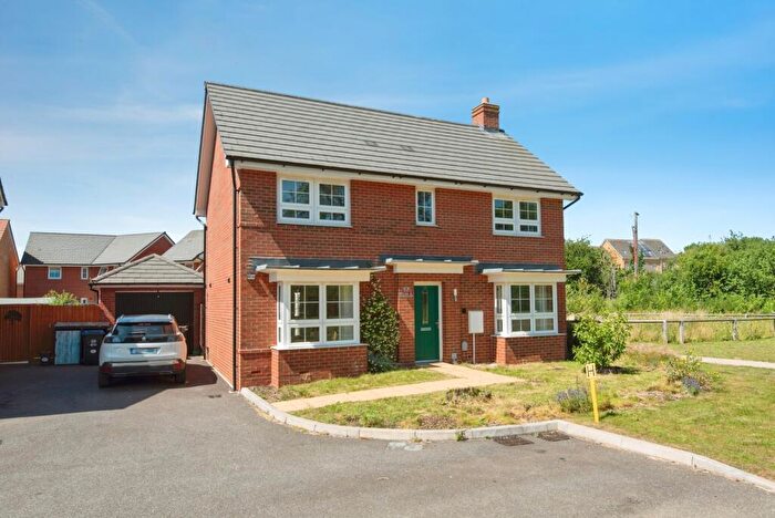 4 Bedroom Detached House For Sale In Brassey Way, Lower Stondon, Henlow, Hertfordshire, SG16