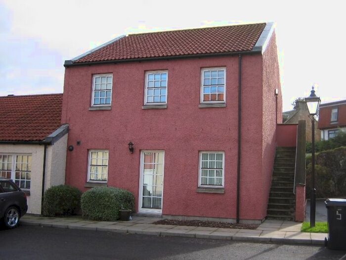 2 Bedroom Flat To Rent In Inn Street, Fife, DD6
