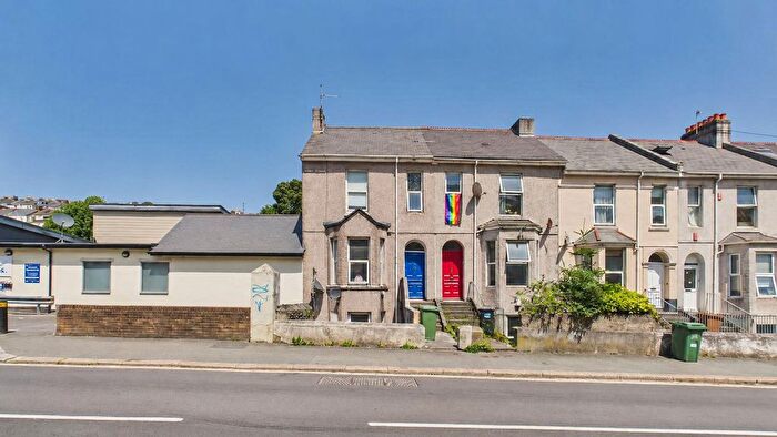 2 Bedroom Flat For Sale In Percy Terrace, Plymouth, PL4