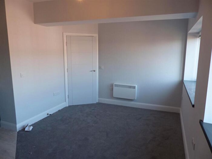 1 Bedroom Apartment To Rent In Pershore Road South, Birmingham, B30