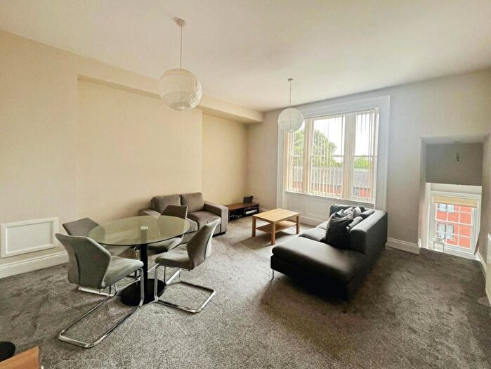 2 Bedroom Flat To Rent In Huskisson Street, Liverpool, L8