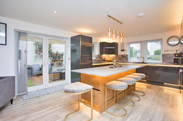 4 Bedroom End Of Terrace House For Sale In Station Road, Walmer, Deal, Kent, CT14