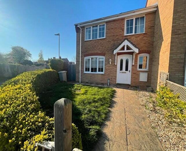 3 Bedroom Semi Detached House To Rent In Alexander Drive, Louth, LN11