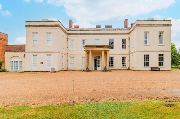 2 Bedroom Apartment To Rent In Swallowfield Park, Swallowfield, RG7