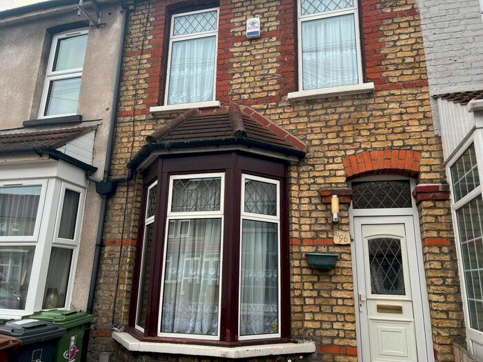 2 Bedroom Terraced House To Rent In Victoria Road, Barking, IG11
