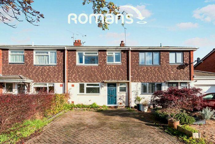 3 Bedroom Terraced House To Rent In Moulsham Lane, Yateley, GU46