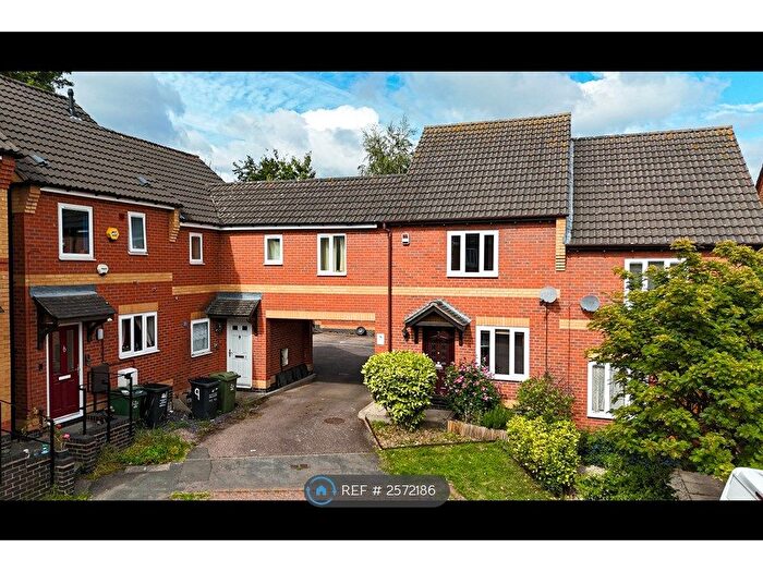 2 Bedroom Semi-Detached House To Rent In Broughton Close, Loughborough, LE11