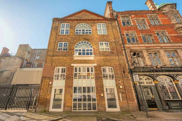 2 Bedroom Flat To Rent In The Firestation, Bloomsbury, WC1A
