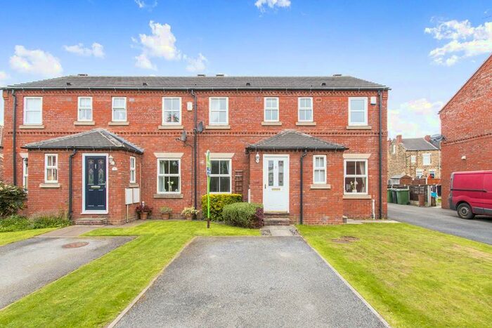 2 Bedroom Terraced House To Rent In Knavesmire, Rothwell, Leeds, LS26