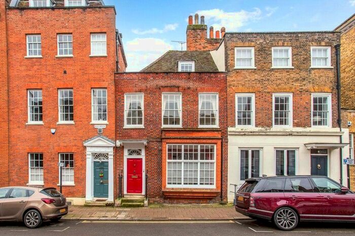 5 Bedroom Terraced House To Rent In Park Street, Windsor, Berkshire, SL4