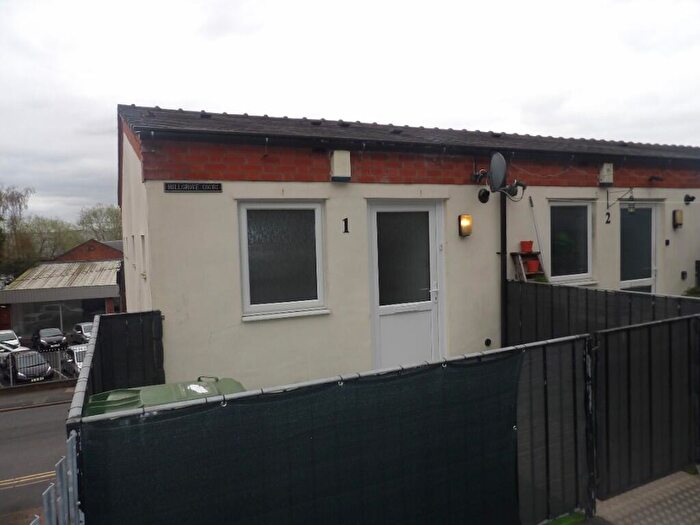 2 Bedroom Maisonette To Rent In Mill Street, Kidderminster, Worcestershire, DY11