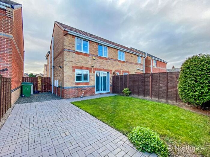 3 Bedroom Semi-Detached House To Rent In Leeholme Gardens, Billingham, TS23