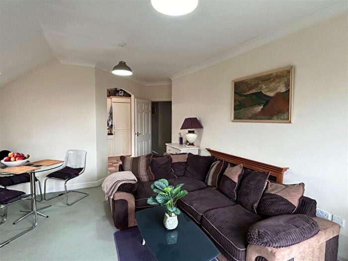 2 Bedroom Apartment To Rent In Bosworth House, Priory Walk, Hinckley, LE10