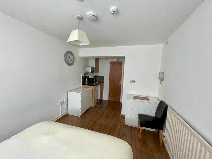 Studio To Rent In Wolverhampton Street, Willenhall, WV13