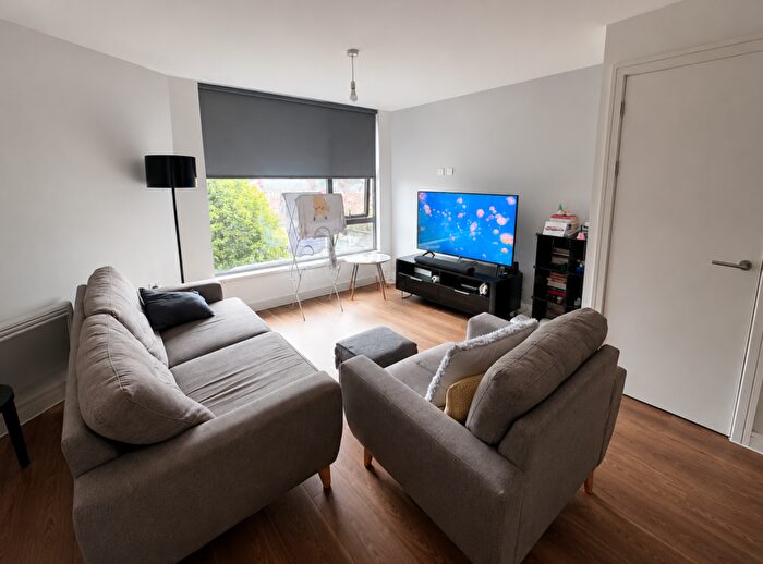 2 Bedroom Flat To Rent In Falkner Street, Liverpool, L8