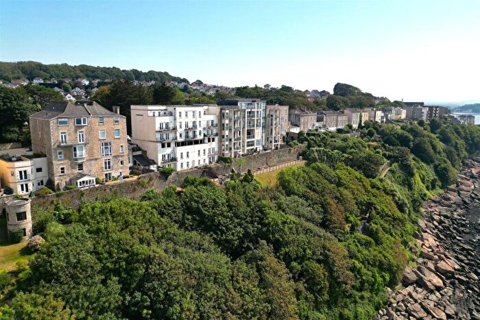 2 Bedroom Apartment For Sale In Panoramic Views Set Upon Clevedon's Coastline, BS21