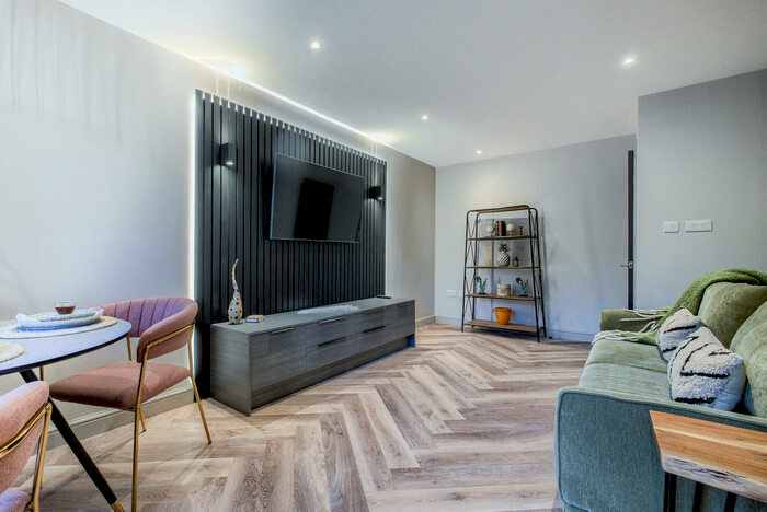 1 Bedroom Flat To Rent In Hawthorn Drive, Selly Oak, Birmingham, B29