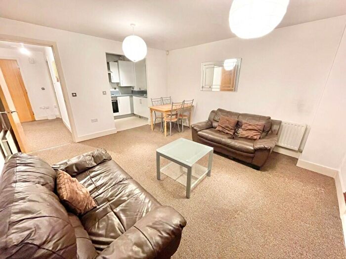 2 Bedroom Flat To Rent In Alfred Knight Way, Birmingham, B15