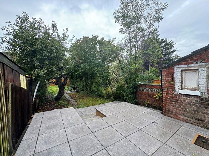 3 Bedroom Terraced House To Rent In Sandown Road, Southampton, SO15