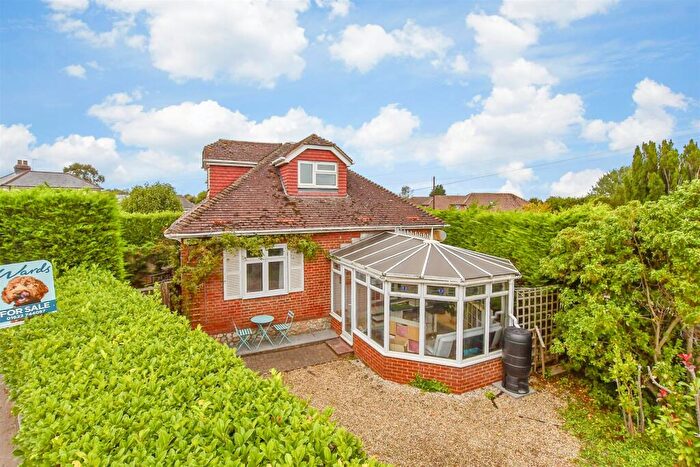 3 Bedroom Detached House For Sale In Heath Road, Boughton Monchelsea, Maidstone, Kent, ME17