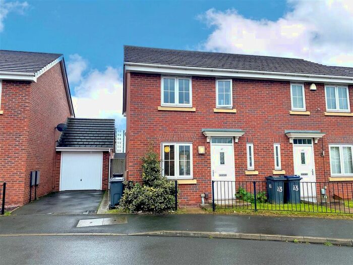 3 Bedroom Semi-Detached House To Rent In Ownall Road, Shard End, Birmingham, B34