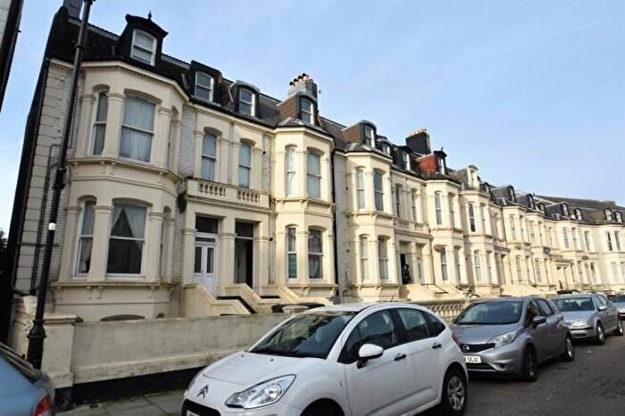 1 Bedroom Flat To Rent In Alhambra Road, Southsea, PO4