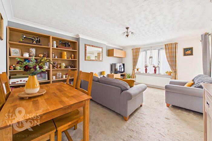 2 Bedroom Flat For Sale In Bentley Way, Weston Road, Norwich, NR6