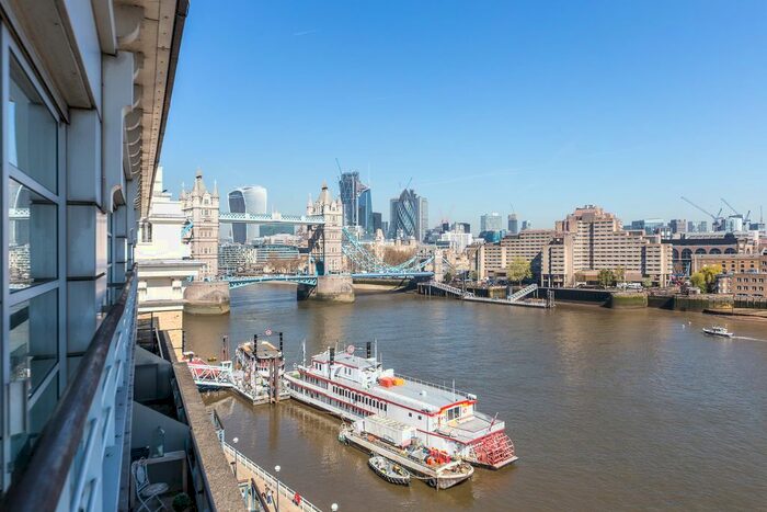 2 Bedroom Flat To Rent In Spice Quay Heights, Shad Thames, Tower Bridge, London, SE1