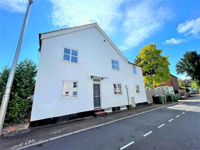 5 Bedroom Terraced House To Rent In Eagle Road, Guildford, Surrey, GU1