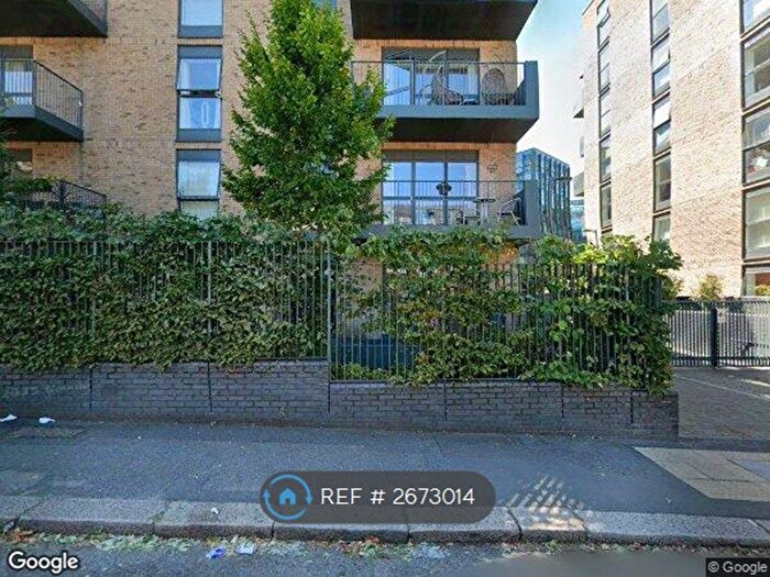 2 Bedroom Flat To Rent In Lyon Road, Harrow, HA1