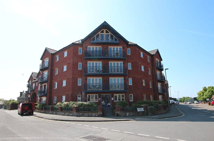 2 Bedroom Property To Rent In Haven Road, Exeter, EX2